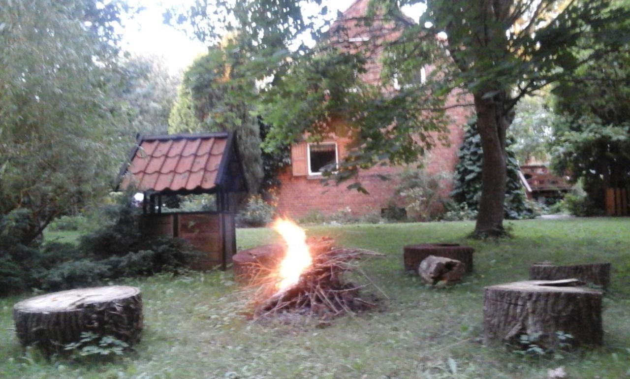 Villa Dziki Brzeg Jezioraka Zalewo  Esterno foto