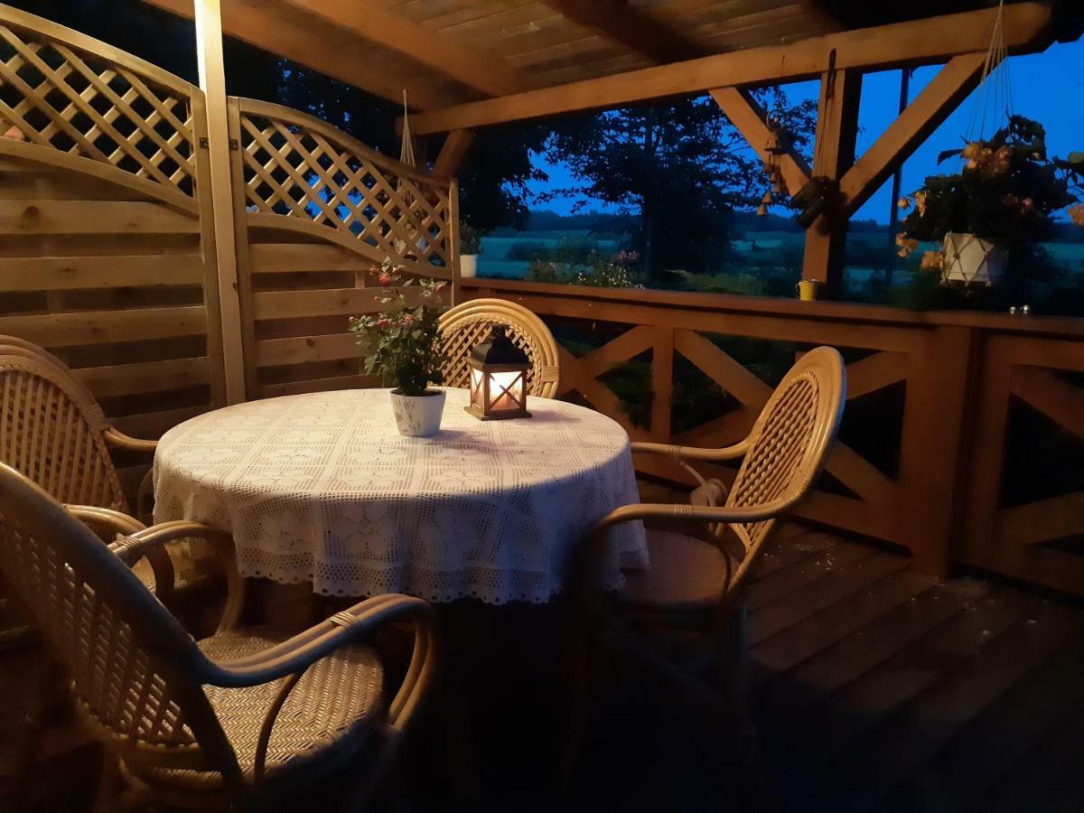 Villa Dziki Brzeg Jezioraka Zalewo  Esterno foto